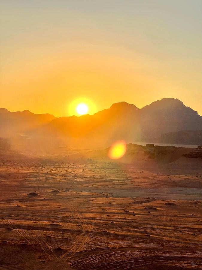 Tower Rum Camb Wadi Rum Bagian luar foto